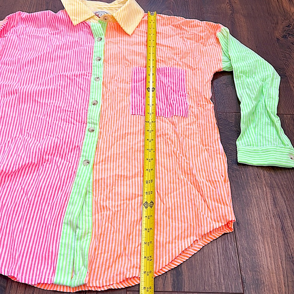 Sand, Sun & Fun Button Up - Picture 11 of 11